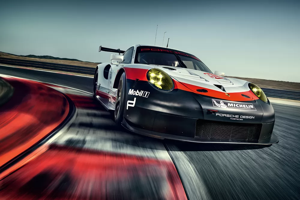 Новый Porsche 911 RSR для Ле-Мана